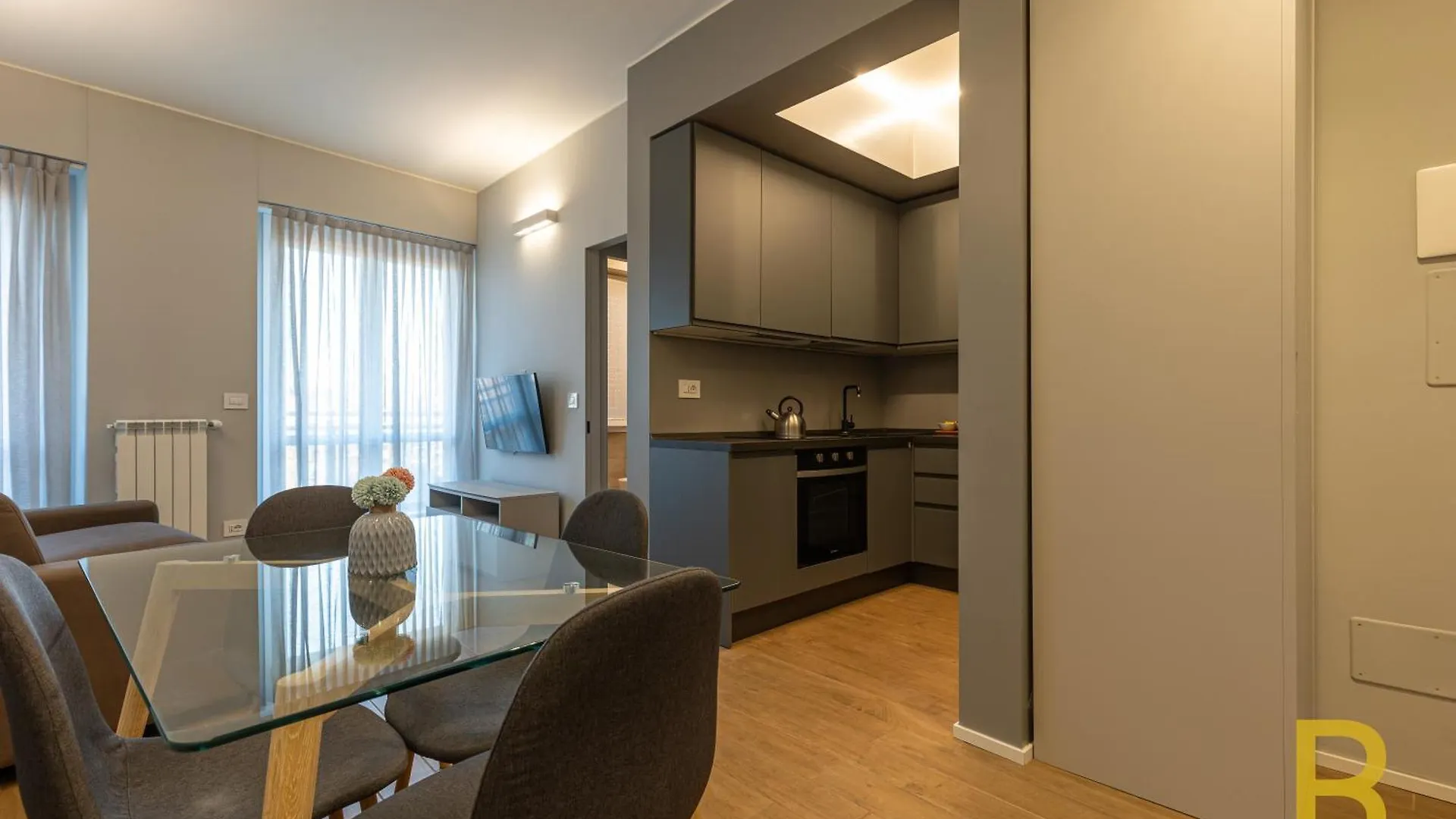 Beplace Apartments In Primaticcio 밀라노